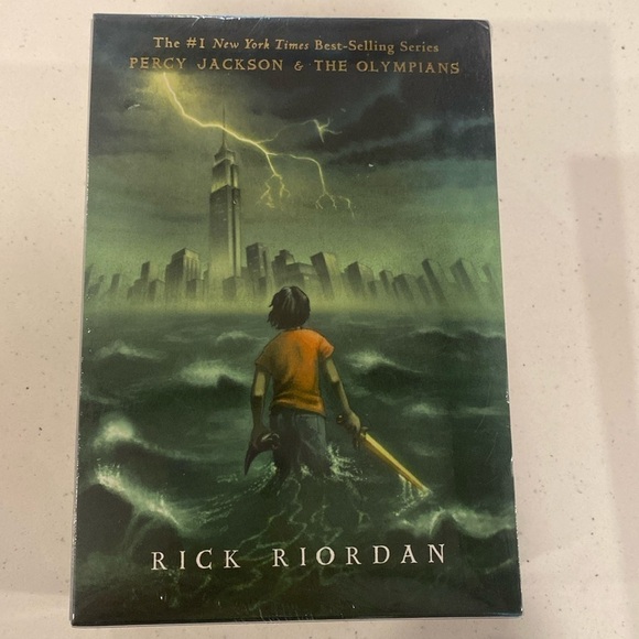 The Lightning Thief Series Books 1,2,3 boxed set Rick Riordan YA literature - Picture 1 of 6